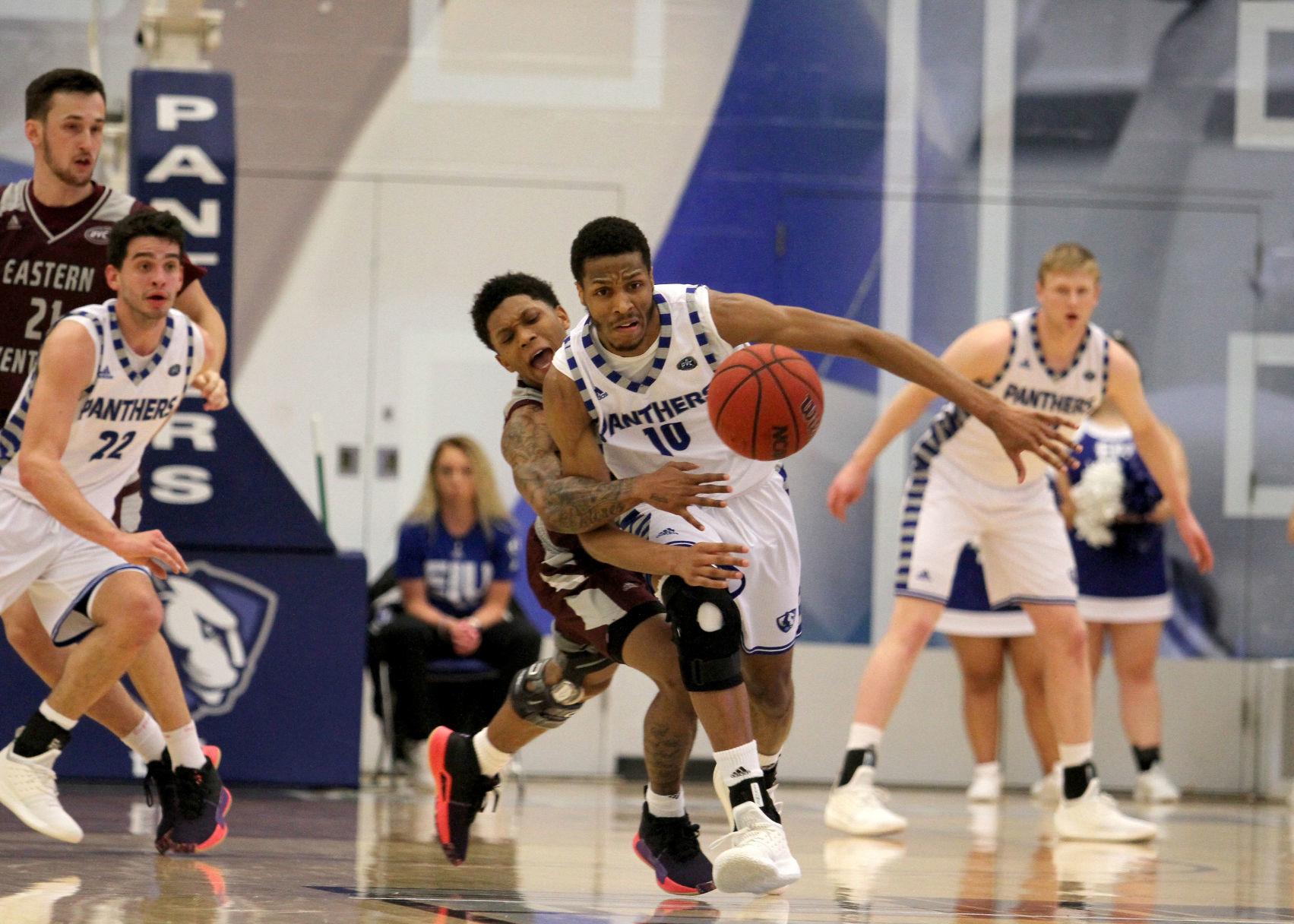 EIU men's basketball 013119